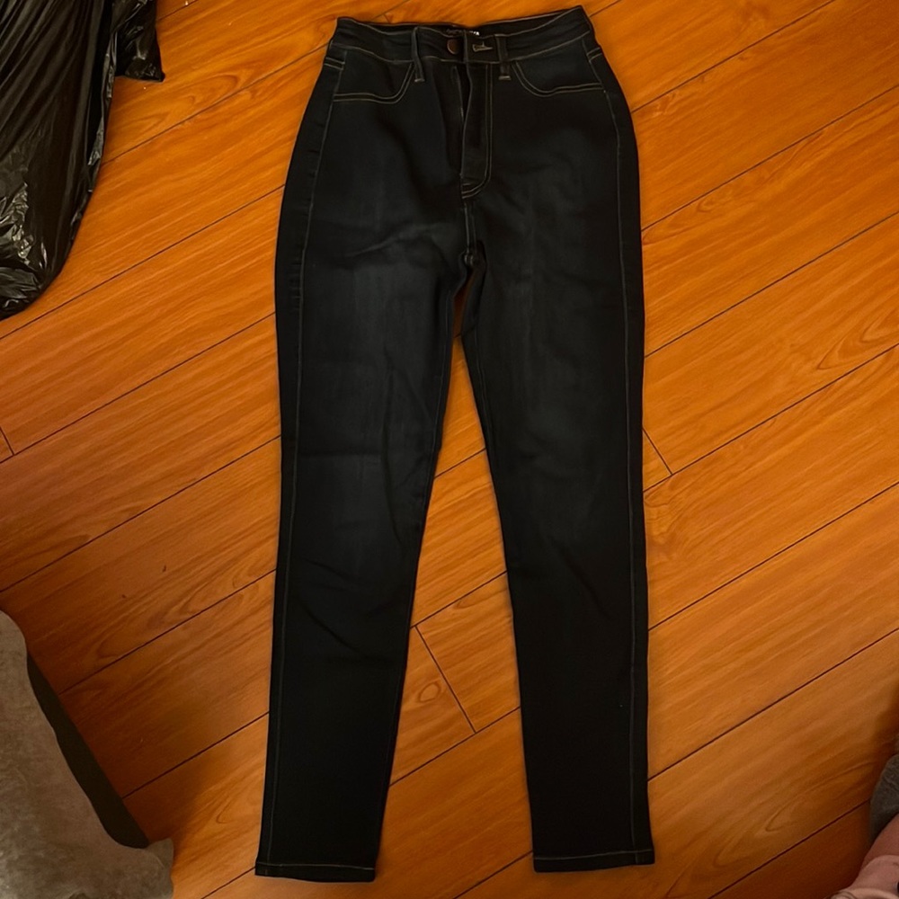 Skinny jeans size 3